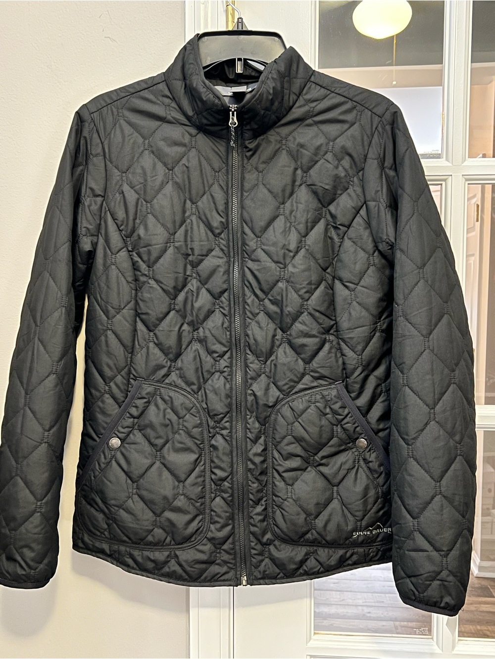 Eddie Bauer Black Quilted Zip-Up Jacket size M like new